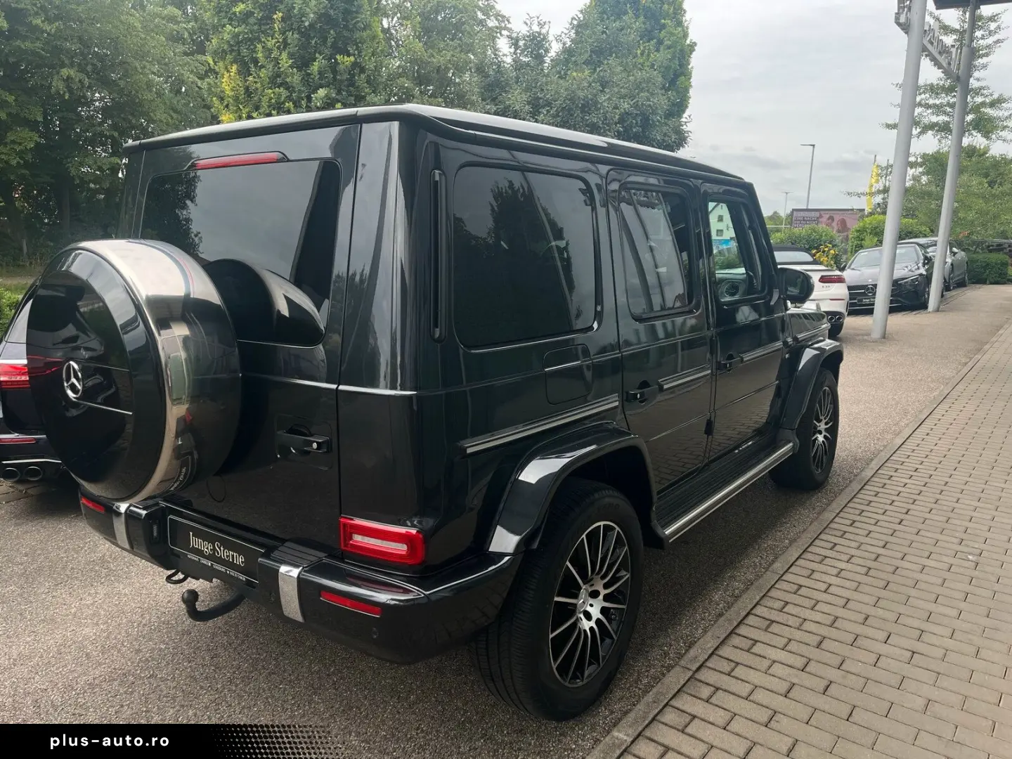 MERCEDES-BENZ G 500 AMG