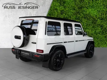 MERCEDES-BENZ G 400 d AMG