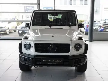 MERCEDES-BENZ G 400 d AMG