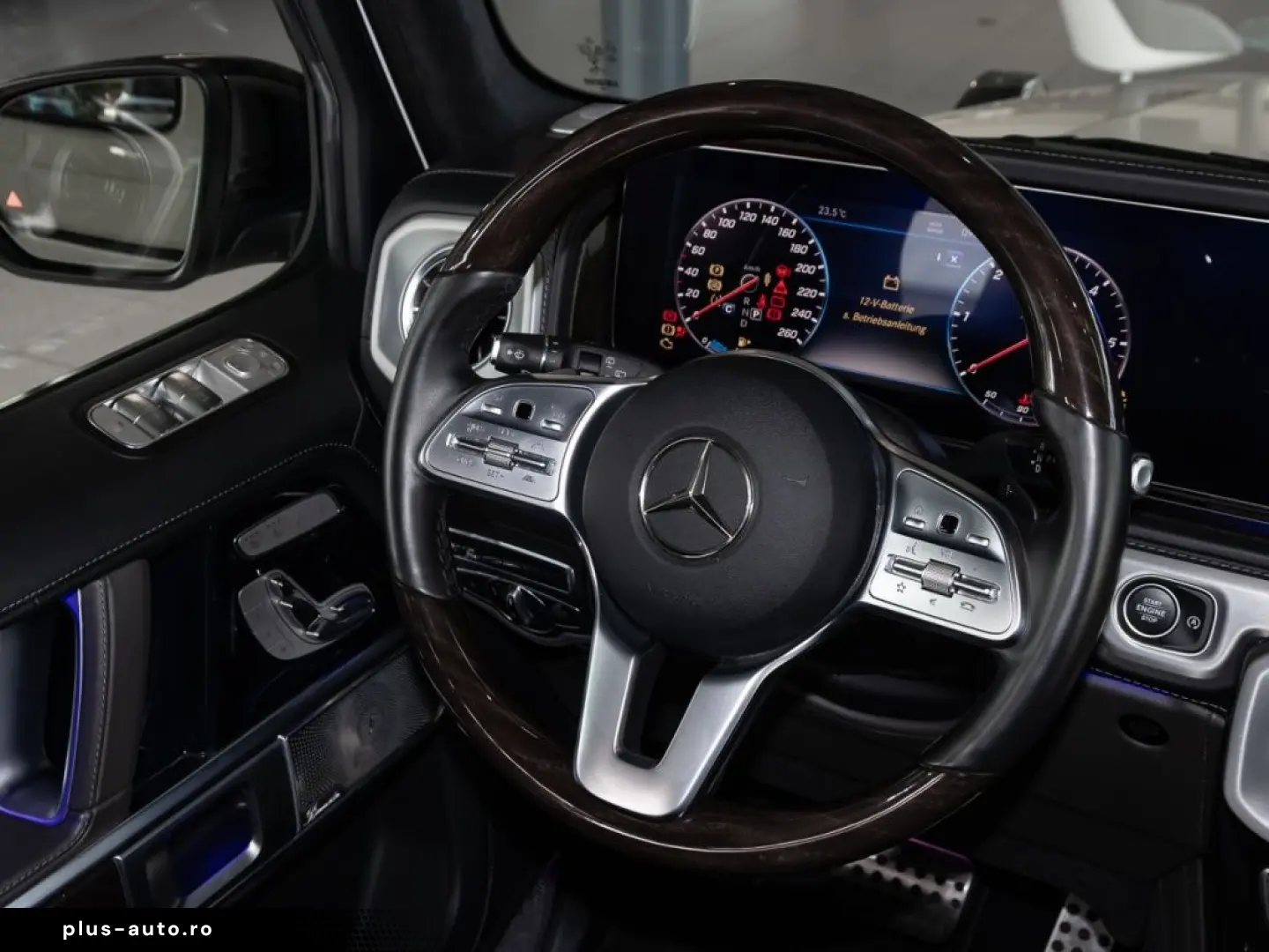 MERCEDES-BENZ G 400 d AMG