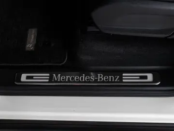 MERCEDES-BENZ G 400 d AMG