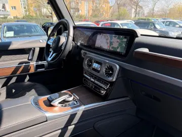 MERCEDES-BENZ G 500 AMG-Line