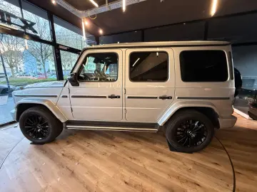 MERCEDES-BENZ G 400d