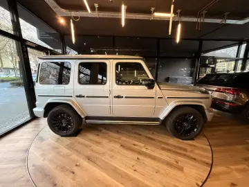 MERCEDES-BENZ G 400d