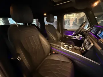 MERCEDES-BENZ G 400d