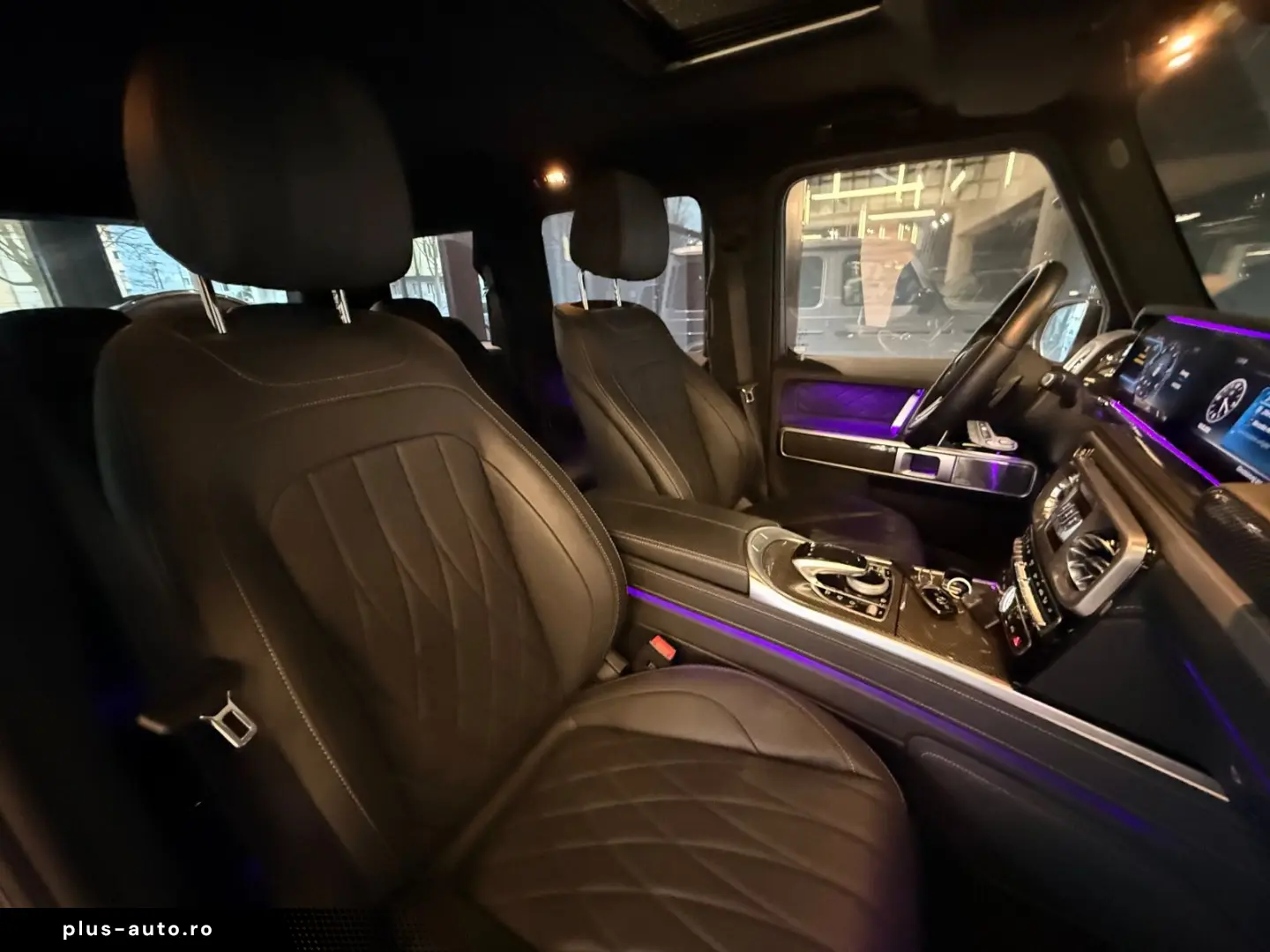 MERCEDES-BENZ G 400d Neuwertig  Superior  Night  AHK  Carbon