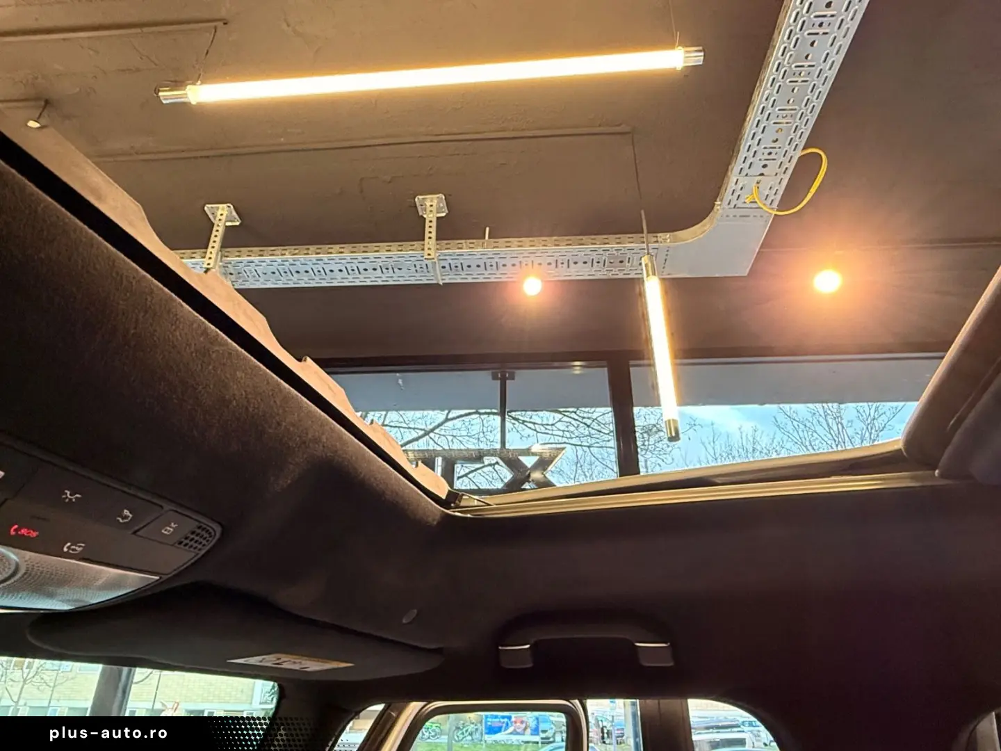 MERCEDES-BENZ G 400d Neuwertig  Superior  Night  AHK  Carbon