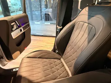 MERCEDES-BENZ G 400d