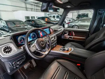 MERCEDES-BENZ G 500 AMG Line