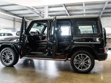 MERCEDES-BENZ G 500 AMG Line