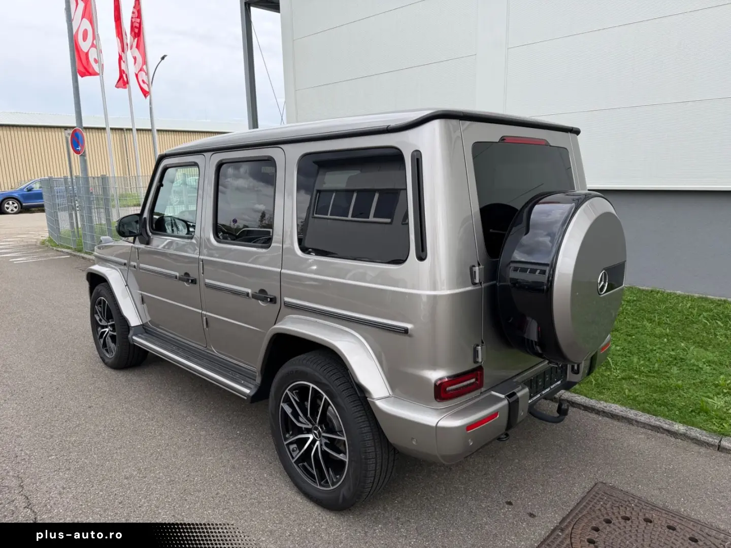 MERCEDES-BENZ G 400 d AMG