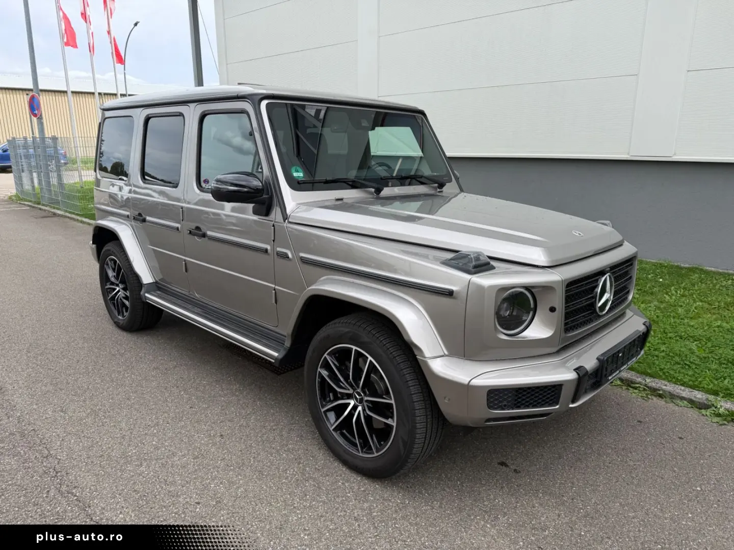 MERCEDES-BENZ G 400 d AMG