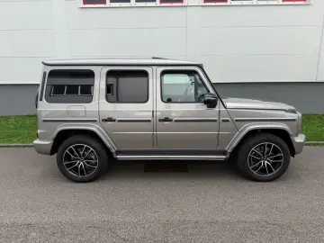 MERCEDES-BENZ G 400 d AMG