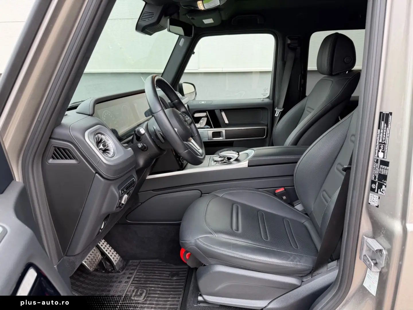 MERCEDES-BENZ G 400 d AMG