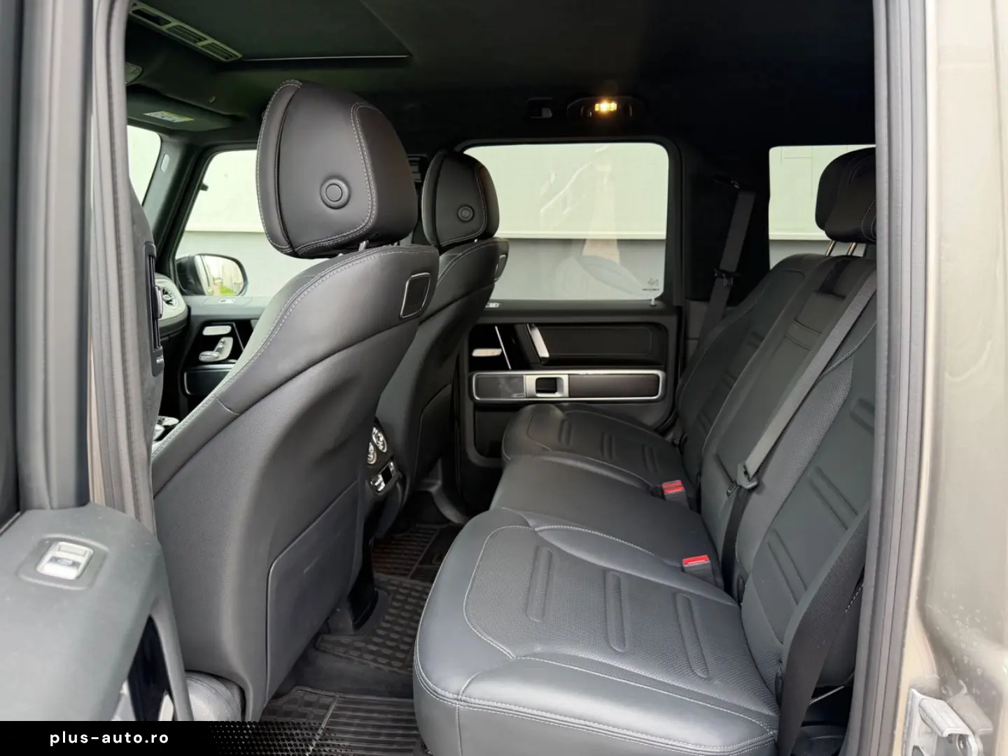MERCEDES-BENZ G 400 d AMG