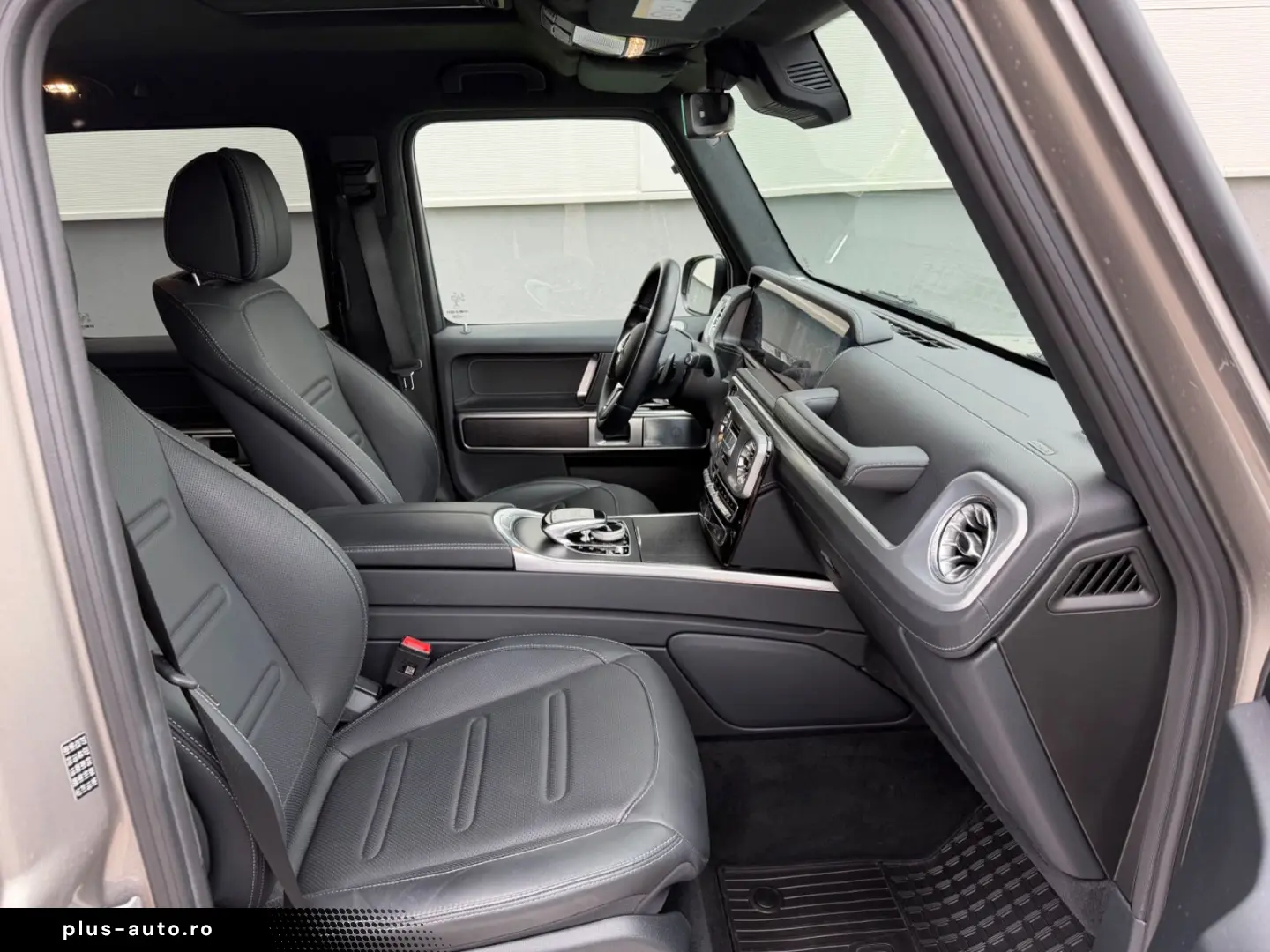 MERCEDES-BENZ G 400 d AMG