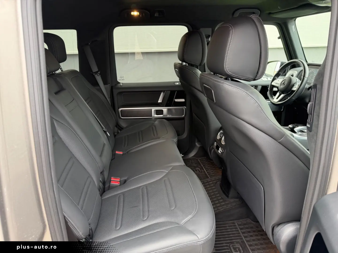 MERCEDES-BENZ G 400 d AMG