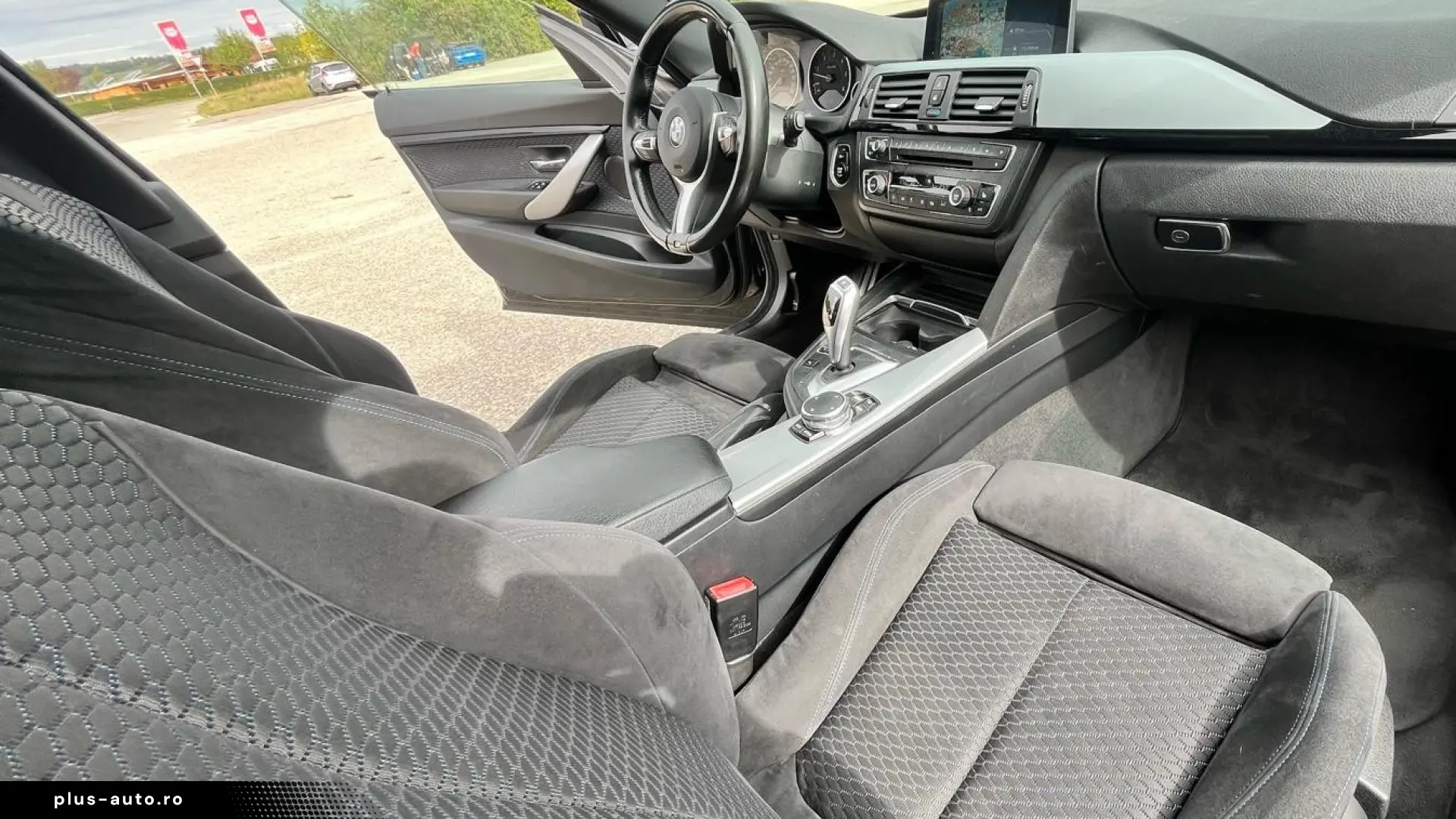 BMW 330d GT din 2015   Panorama   Alcantara