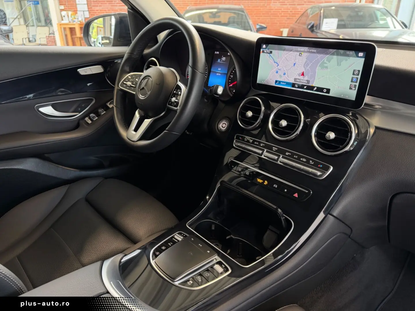 MERCEDES-BENZ GLC 220d 4Matic