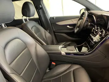 MERCEDES-BENZ GLC 300 4M