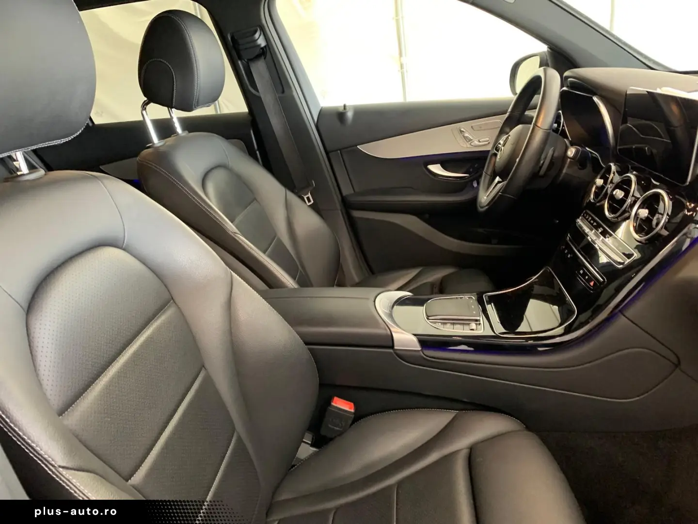 MERCEDES-BENZ GLC 300 4M