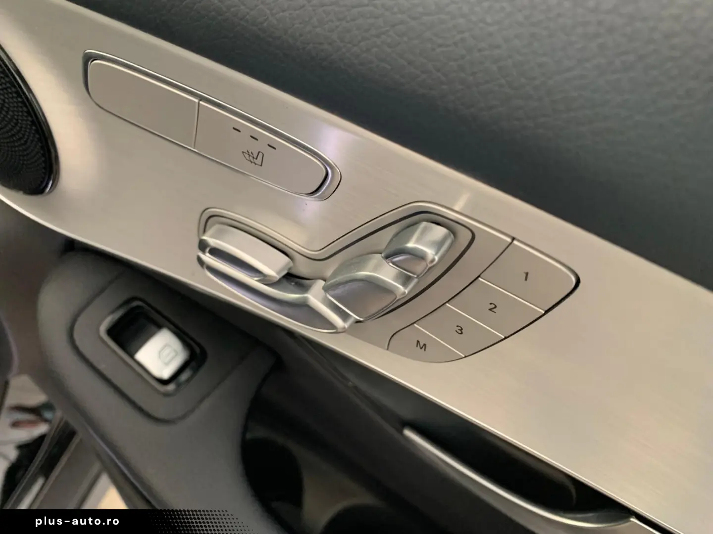 MERCEDES-BENZ GLC 300 4M