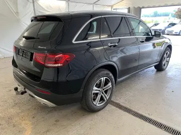 MERCEDES-BENZ GLC 300 4M