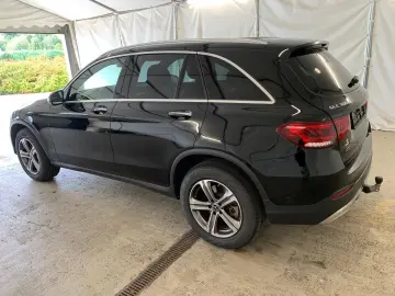 MERCEDES-BENZ GLC 300 4M