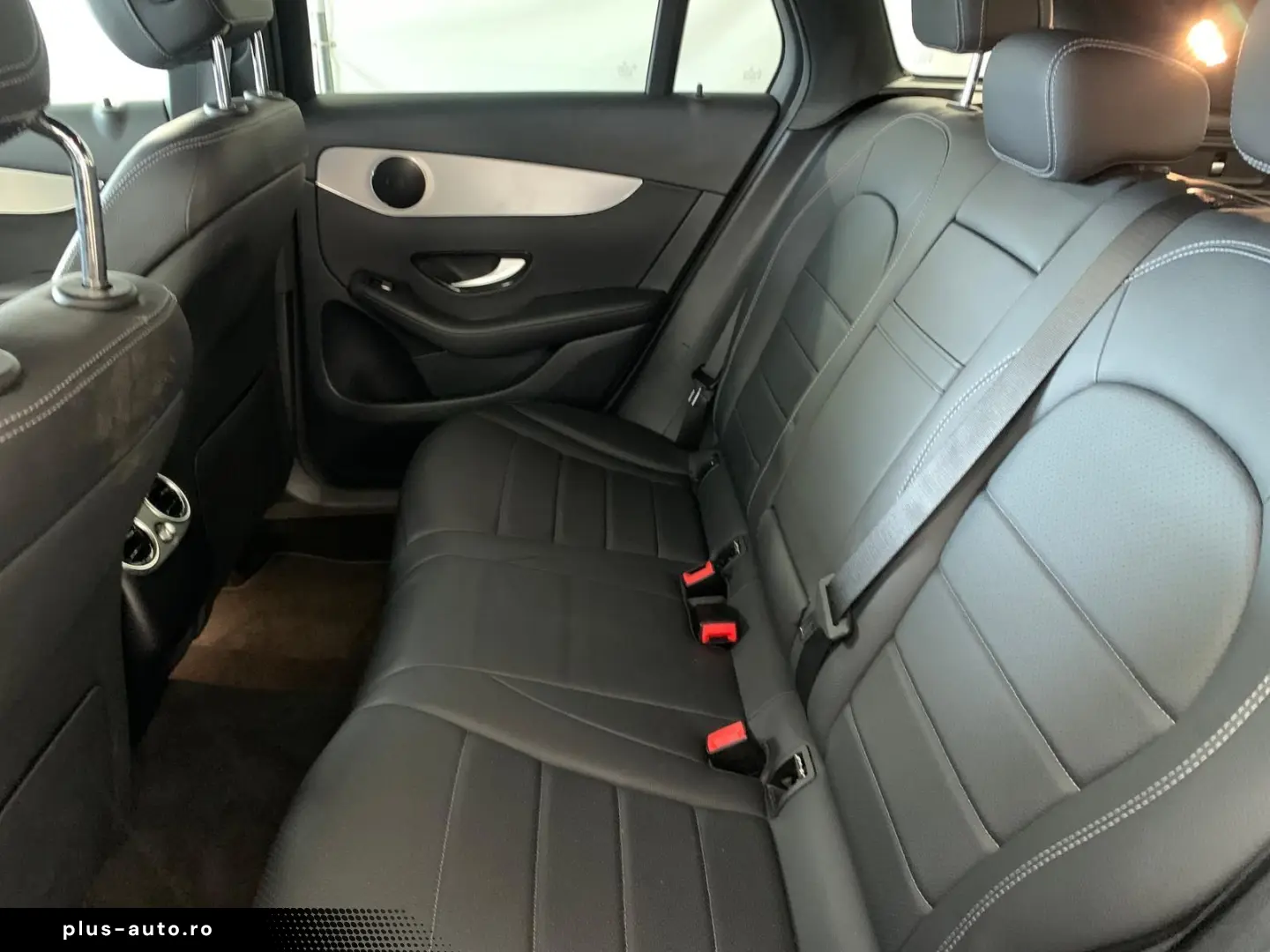 MERCEDES-BENZ GLC 300 4M