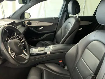 MERCEDES-BENZ GLC 300 4M