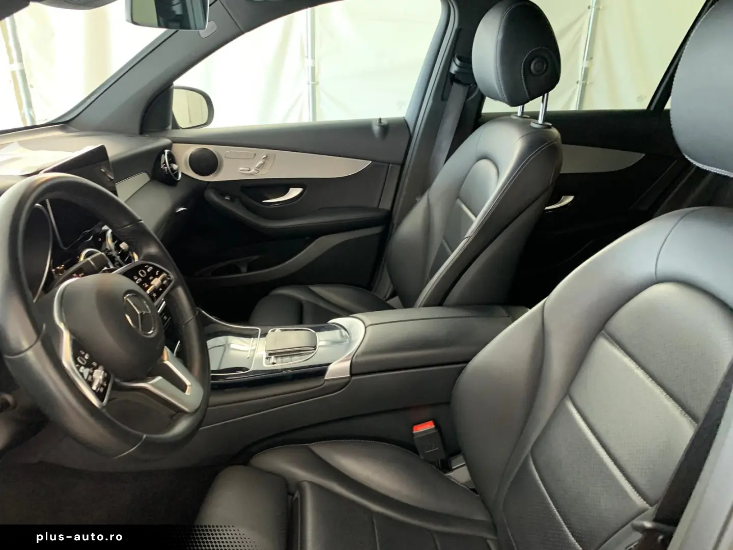 MERCEDES-BENZ GLC 300 4M