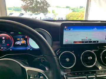 MERCEDES-BENZ GLC 300 4M