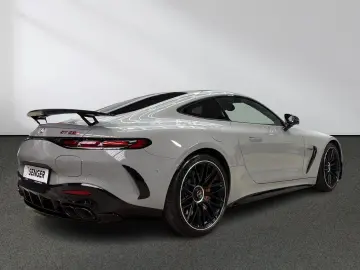 MERCEDES-BENZ AMG GT 63 S E Performance Night Burmester Pano