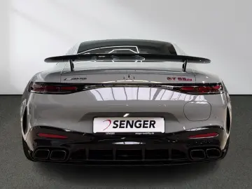 MERCEDES-BENZ AMG GT 63 S E Performance Night Burmester Pano