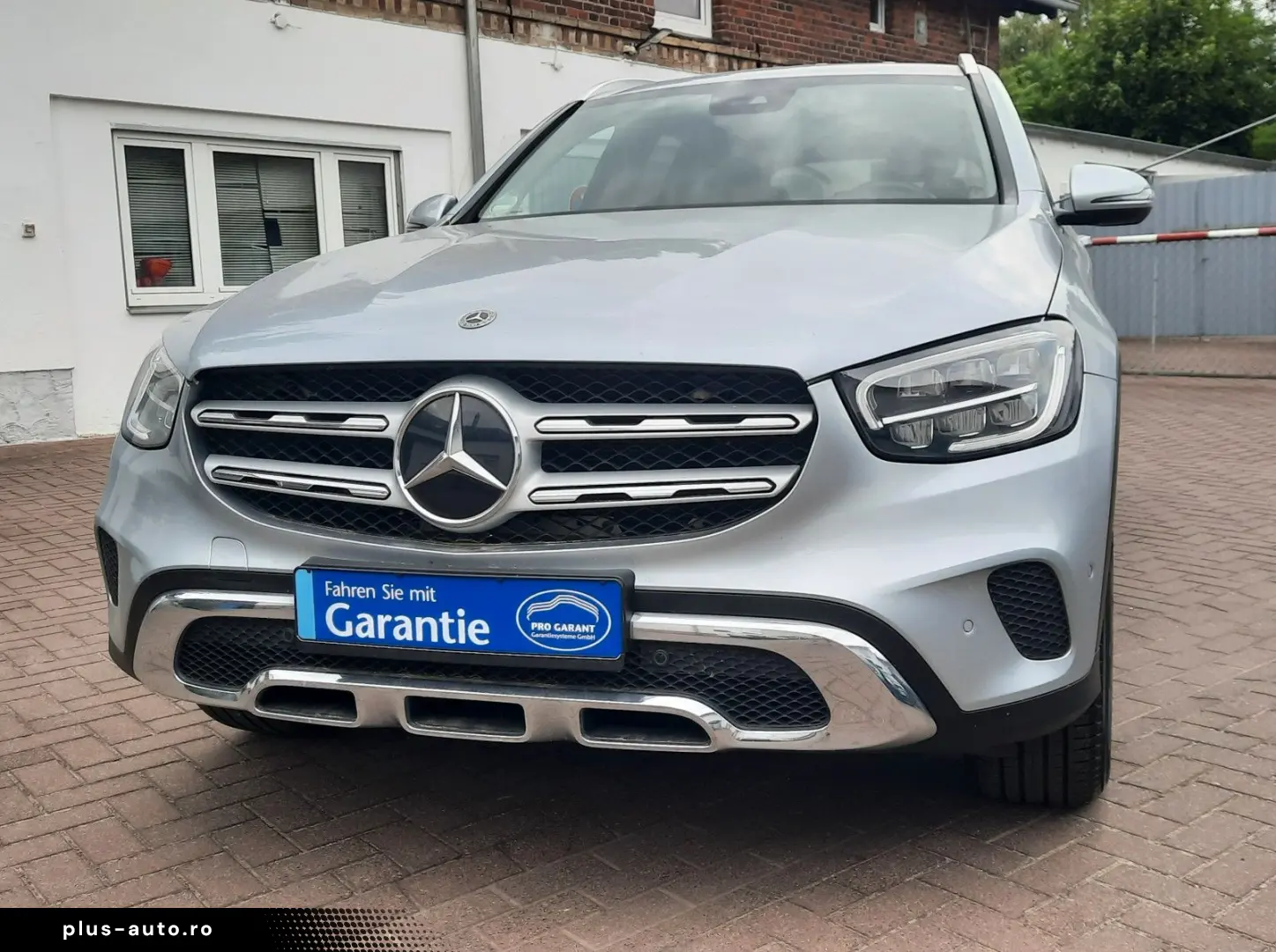 MERCEDES-BENZ GLC 220 d 4Matic