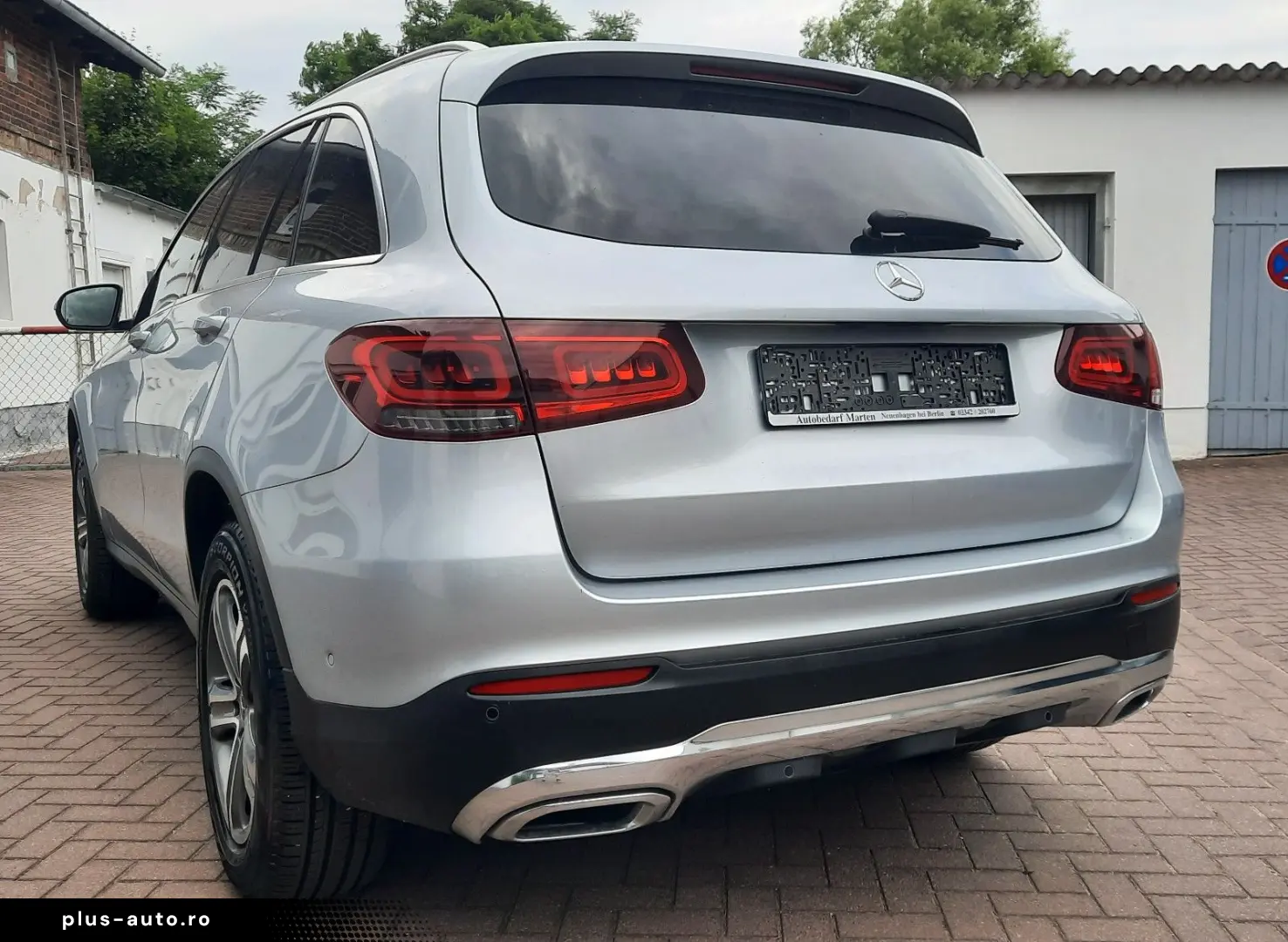 MERCEDES-BENZ GLC 220 d 4Matic
