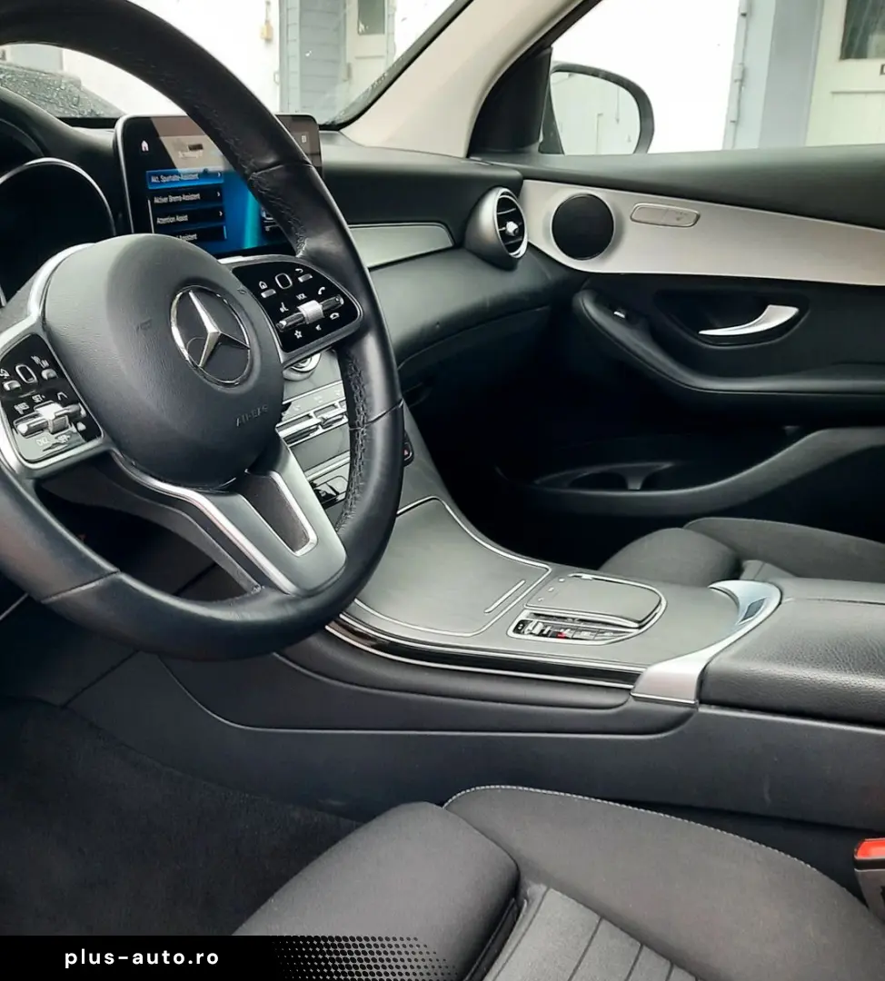 MERCEDES-BENZ GLC 220 d 4Matic