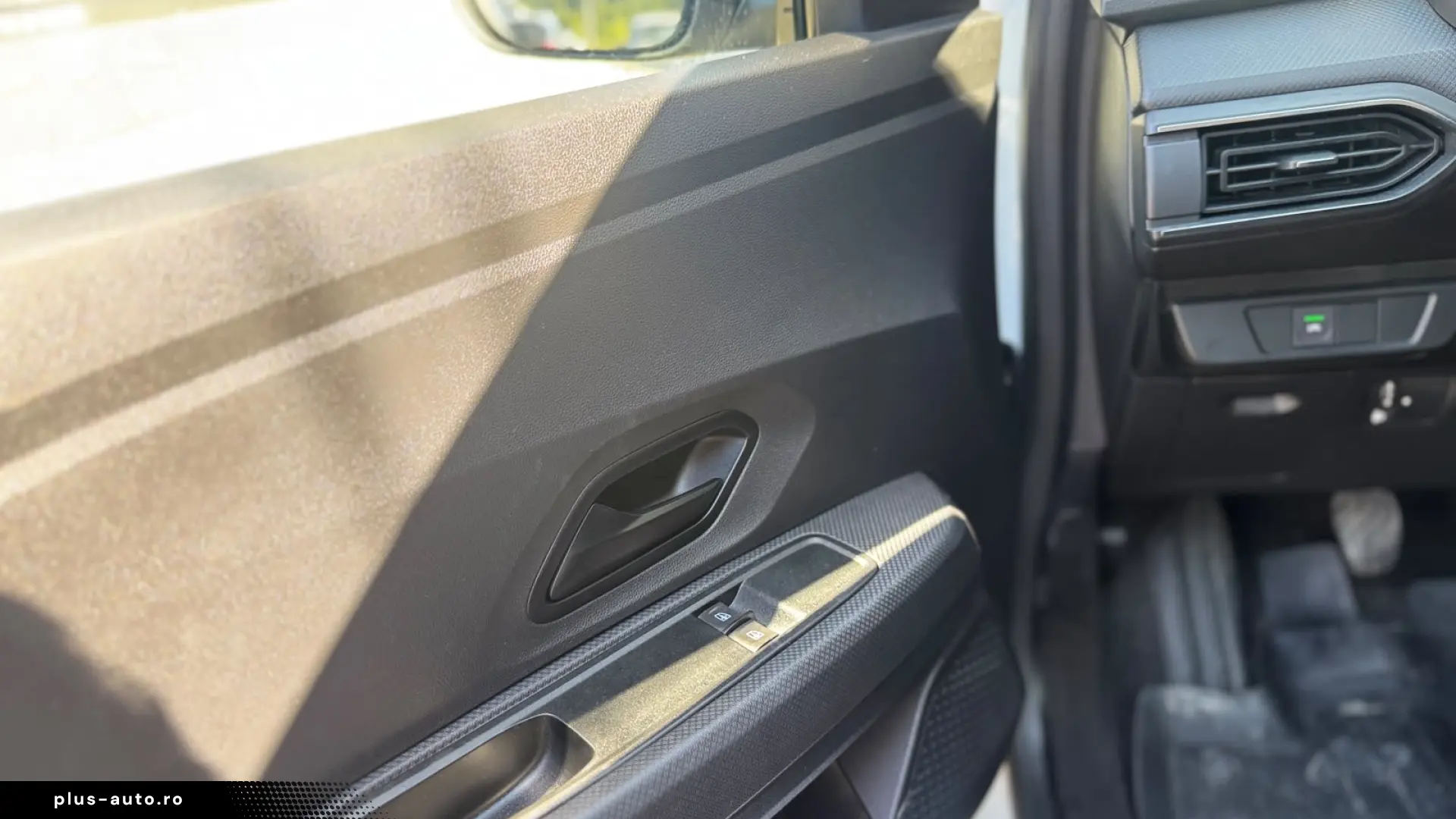 Dacia Logan 1.0 GPL