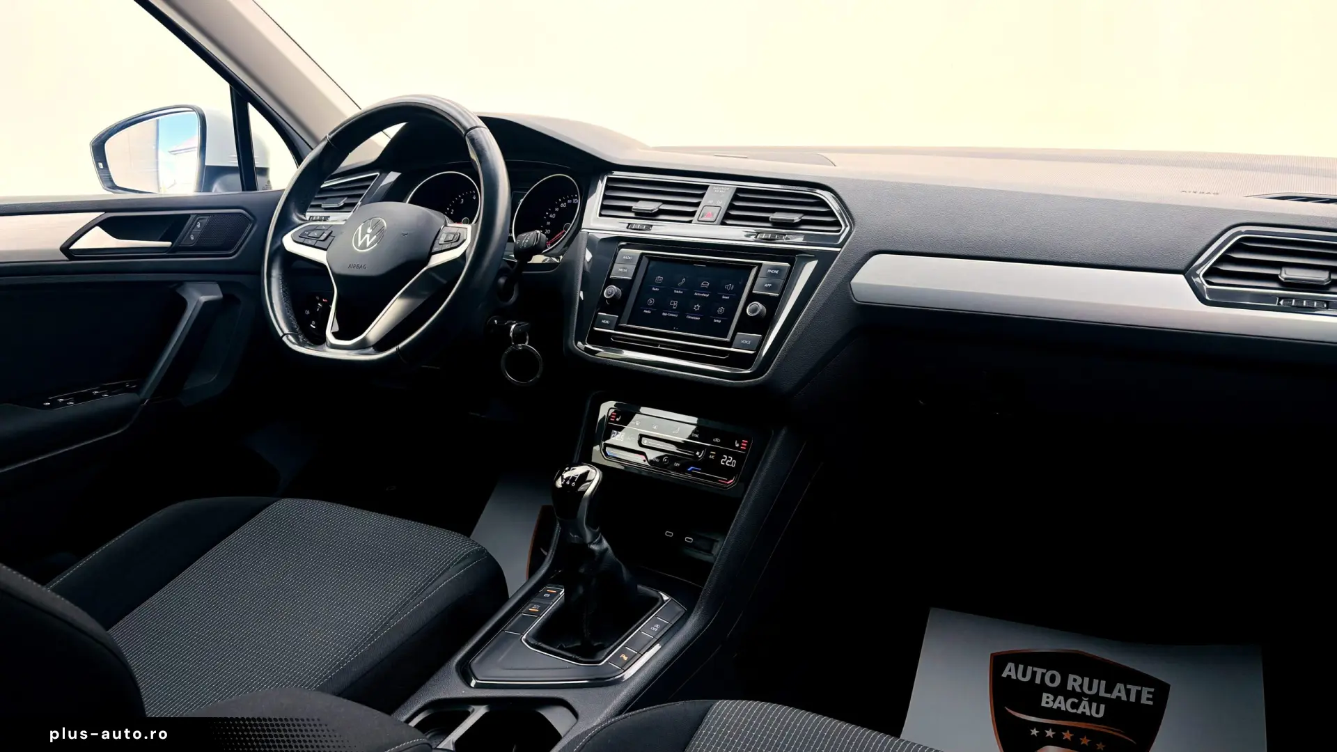 VOLKSWAGEN   TIGUAN   1.5 BENZINA   130CP   An 2021   Euro 6