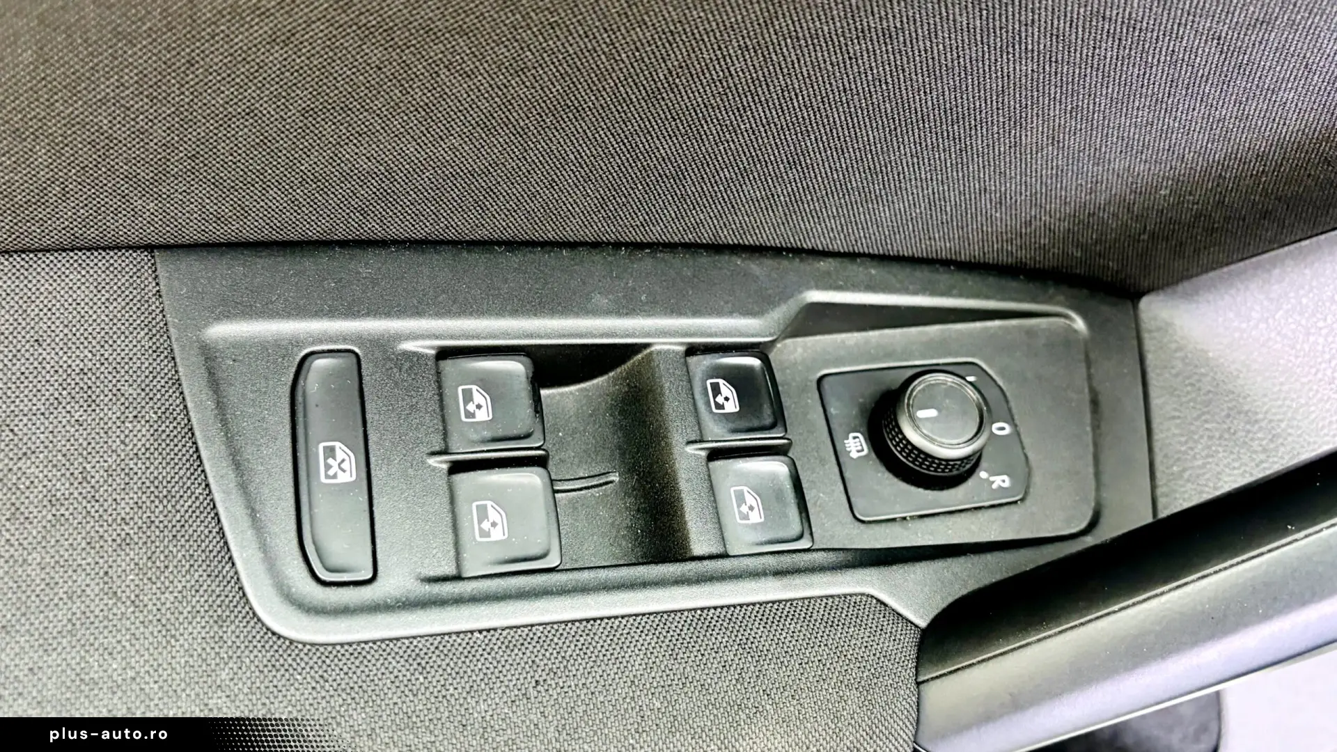 VOLKSWAGEN   TIGUAN   1.5 BENZINA   130CP   An 2021   Euro 6