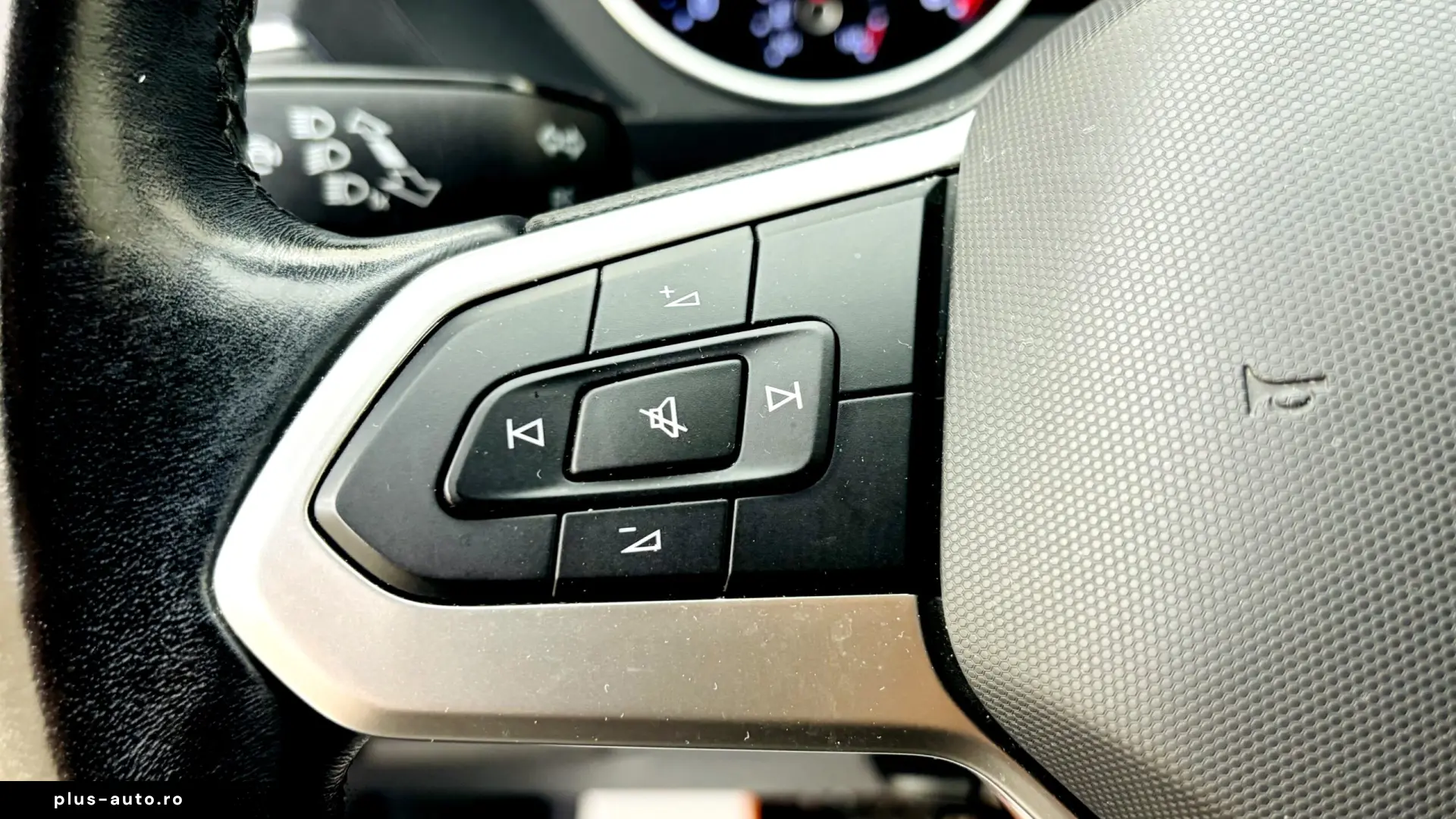 VOLKSWAGEN   TIGUAN   1.5 BENZINA   130CP   An 2021   Euro 6