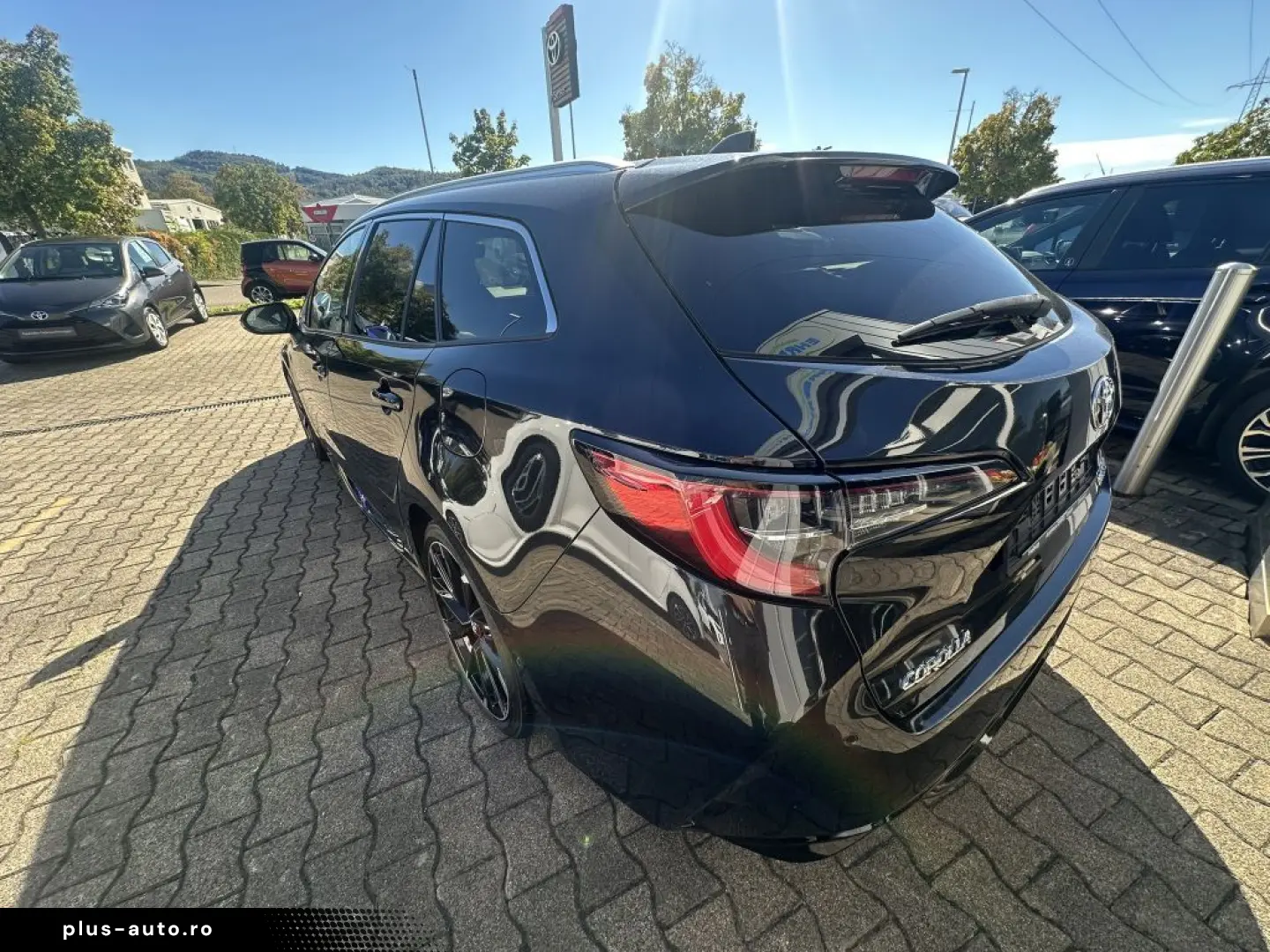 TOYOTA Corolla 2.0 Hybrid TS GR Sport Black Edition