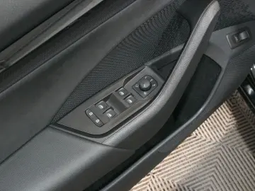 SKODA Octavia Lim. RS 2.0 TDI ACC HUD AHK MATRIX