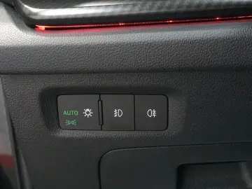 SKODA Octavia Lim. RS 2.0 TDI ACC HUD AHK MATRIX