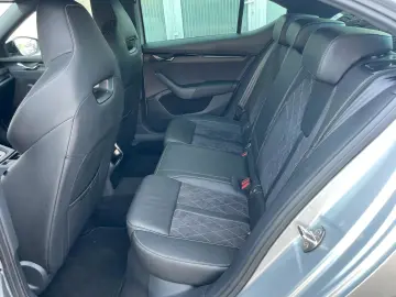 SKODA Octavia Limo RS 1HD MWST AHK NAVI ACC