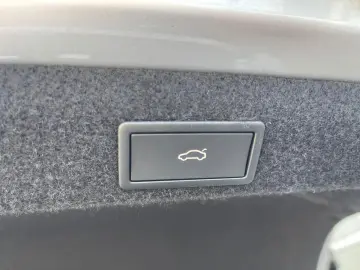 SKODA Octavia Limo RS 1HD MWST AHK NAVI ACC