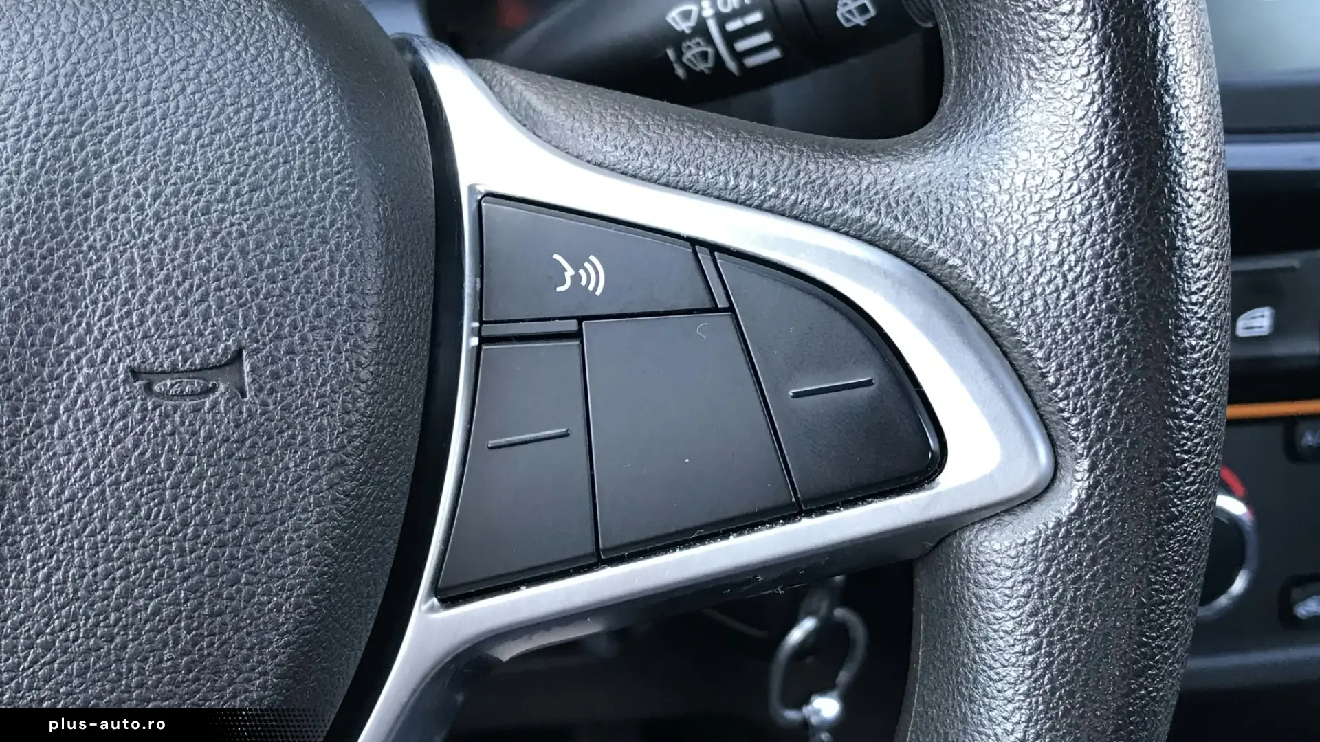 Dacia Spring Expression