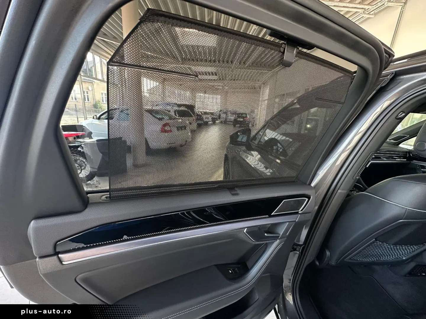 VW Touareg 3.0 TDI 330PS ABT-R-Line   VOLL