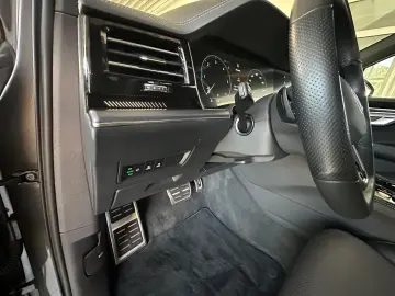 VW Touareg 3.0 TDI 330PS ABT-R-Line   VOLL