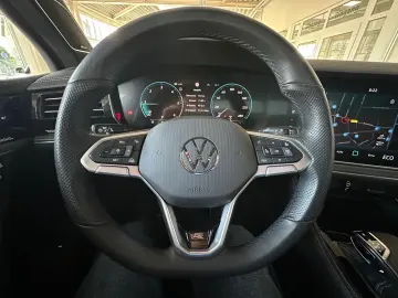 VW Touareg 3.0 TDI 330PS ABT-R-Line   VOLL